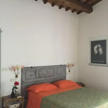 Apartment Zauber Im Turm - In Einem Der Schoensten Doerfer Montemerano